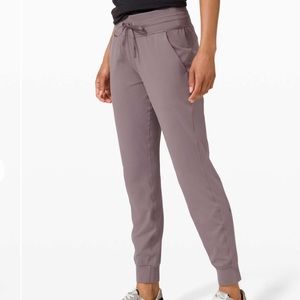 Lululemon Ready to Rulu jogger 29” size 10